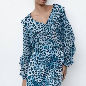 Zara Ruffled Animal Print Long Sleeve Blouse Top in Blue / Black